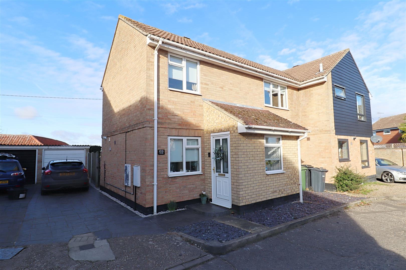 31294999 Hunt Road, Earls Colne, Colchester