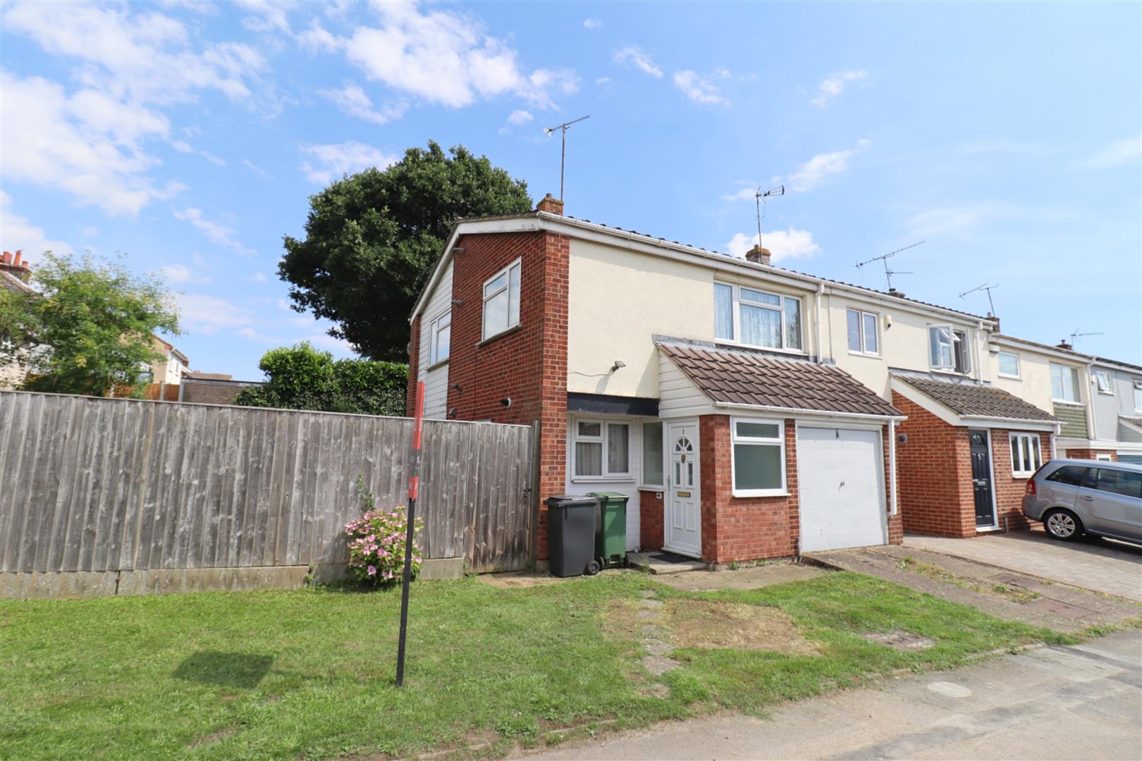 32534993 Nayling Road, Braintree