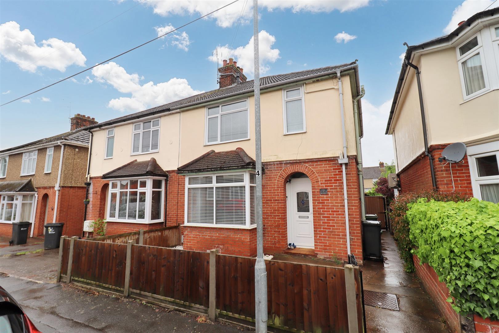 33075223 Hunnable Road, Braintree