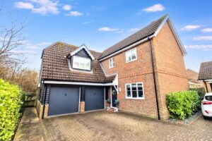 33578042 Clevedon Close, Great Notley