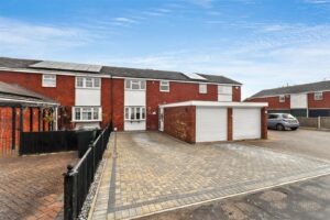 33735375 Lime Close, Witham